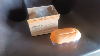 Plastic Ice Cube Tray (1 Set)